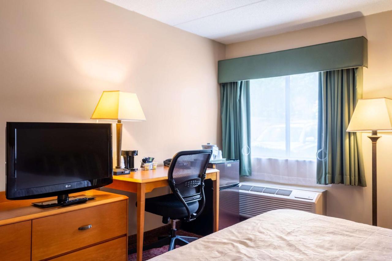 All Seasons Inn & Suites Smithfield Ngoại thất bức ảnh