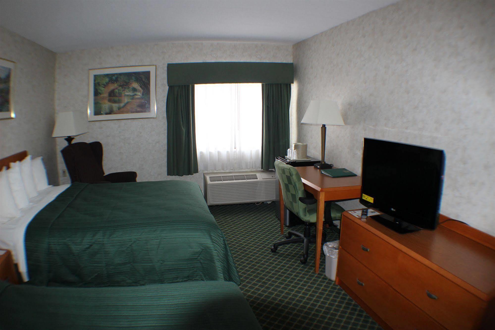 All Seasons Inn & Suites Smithfield Ngoại thất bức ảnh
